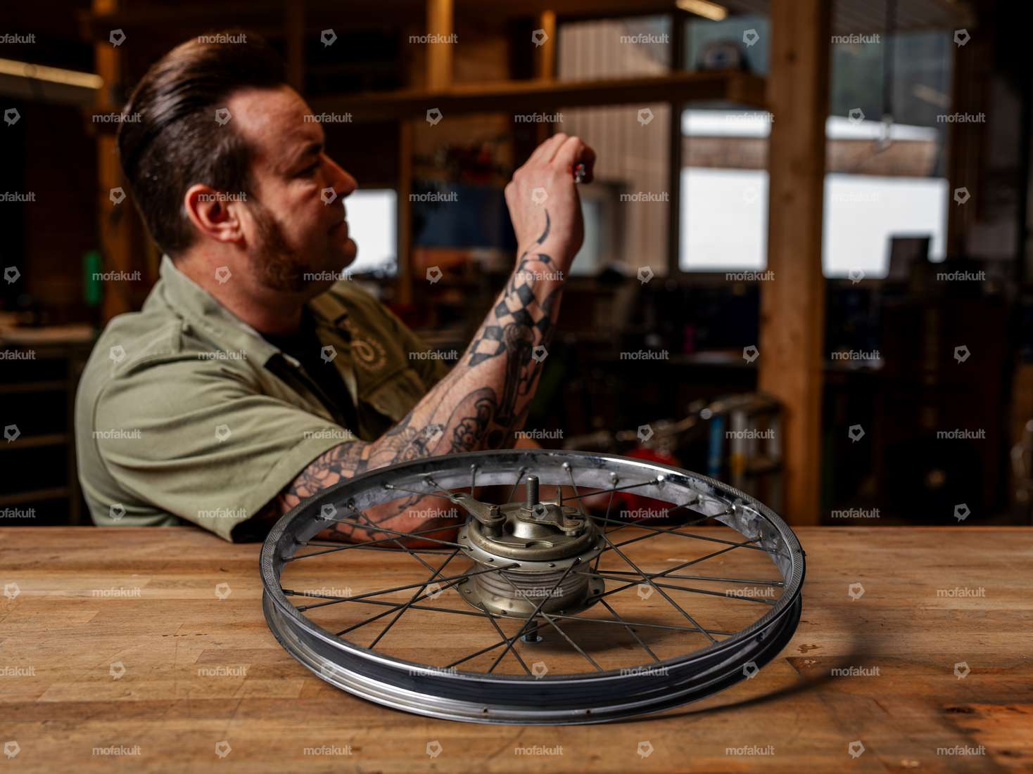 Siggnature spoking (178 mm spokes) 17" front rim ring | Piaggio Ciao Carousel Image 1