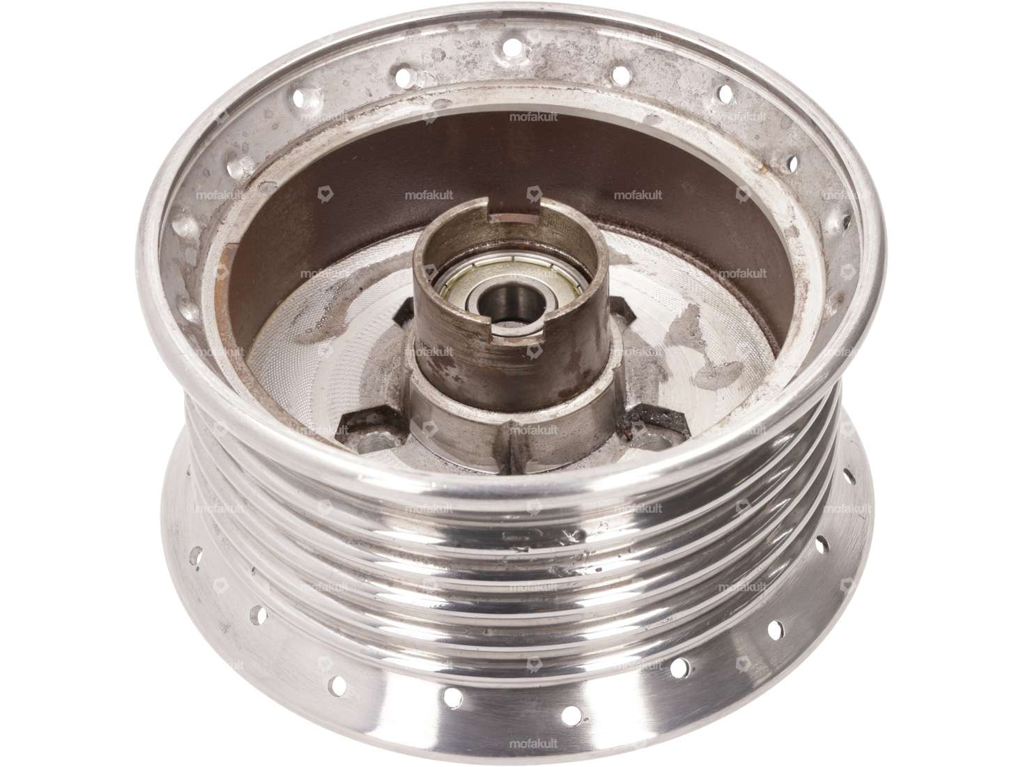 Spoked rear wheel hub Ø 105 mm | Puch DS50, VZ50, MS50, VS50, MV50 Carousel Image 1