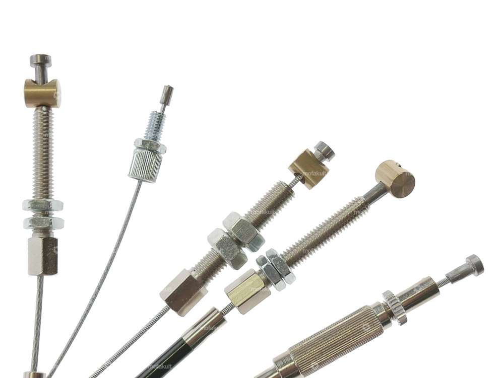 Cable set cut with adjusting screws | Puch Maxi Carousel Image 2