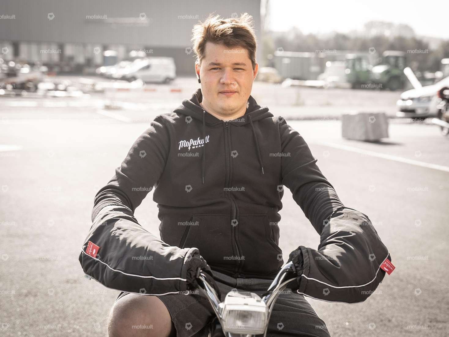 wobs hand protection lined long gray Carousel Image 4